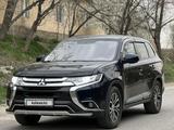 Mitsubishi Outlander 2016 года за 9 500 000 тг. в Шымкент – фото 2