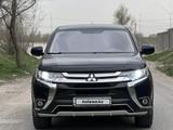 Mitsubishi Outlander 2016 года за 9 500 000 тг. в Шымкент
