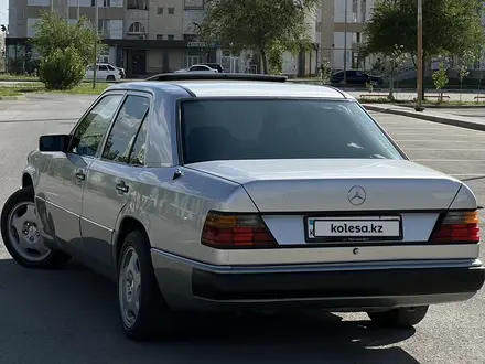 Mercedes-Benz E 230 1991 года за 1 900 000 тг. в Туркестан – фото 4