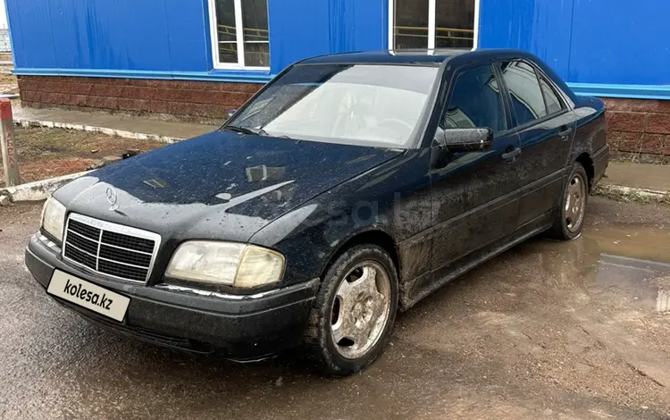 Mercedes-Benz C 220 1995 годаfor1 400 000 тг. в Жайрем