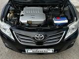 Toyota Camry 2010 годаүшін6 600 000 тг. в Шымкент – фото 3