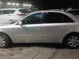 Hyundai Sonata 2006 годаfor4 500 000 тг. в Шымкент