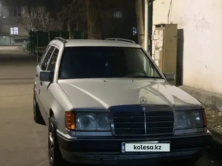 Mercedes-Benz E 220 1993 года за 2 100 000 тг. в Алматы – фото 8