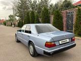 Mercedes-Benz E 230 1991 года за 1 250 000 тг. в Алматы – фото 3