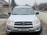 Toyota RAV4 2011 года за 6 800 000 тг. в Семей – фото 2