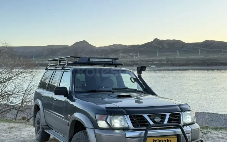 Nissan Patrol 2000 года за 4 300 000 тг. в Алматы