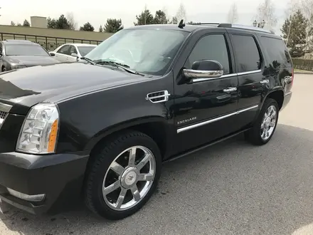 Cadillac Escalade 2010 года за 10 000 000 тг. в Алматы – фото 4