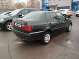 Volkswagen Vento 1992 годаfor800 000 тг. в Караганда – фото 2