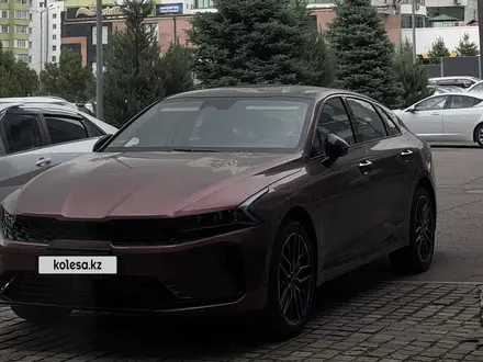 Kia K5 2026 года за 15 700 000 тг. в Алматы – фото 2