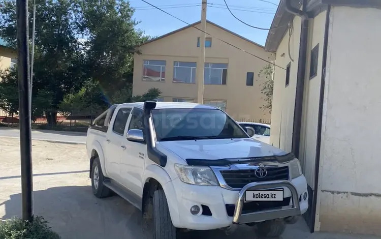 Toyota Hilux 2012 годаfor11 000 000 тг. в Актау