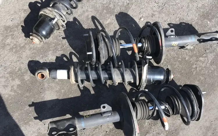 Амортизатор (ходовая часть) на Lexus за 10 000 тг. в Караганда