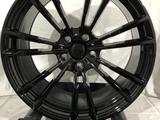 Разноширокие 543 7050 BMW M5 R20 5x120 ЦО 72, 6 Black за 440 000 тг. в Алматы