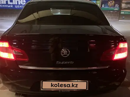 Skoda Superb 2013 года за 7 800 000 тг. в Астана – фото 9