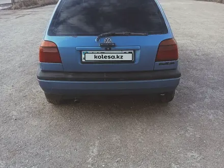 Volkswagen Golf 1992 года за 1 250 000 тг. в Астана – фото 2