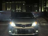 Toyota Sienna 2016 годаүшін13 500 000 тг. в Актау