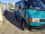 Volkswagen Multivan 1993 годаүшін2 100 000 тг. в Караганда – фото 2