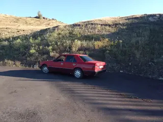 Mercedes-Benz E 230