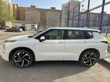 Mitsubishi Outlander 2023 года за 18 800 000 тг. в Астана – фото 3