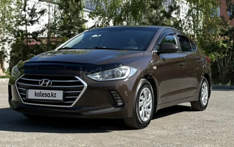 Hyundai Elantra 2018 годаүшін6 800 000 тг. в Павлодар