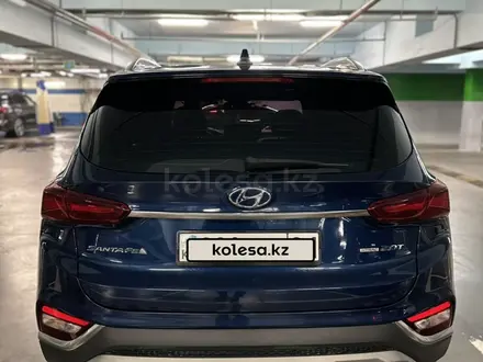 Hyundai Santa Fe 2019 года за 13 500 000 тг. в Астана – фото 4