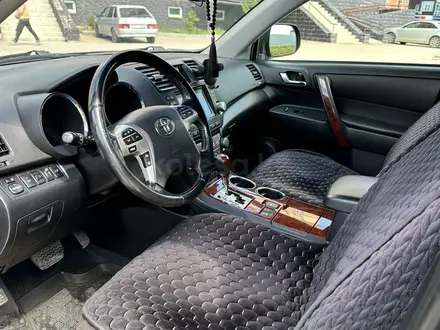 Toyota Highlander 2011 года за 12 500 000 тг. в Актобе – фото 8