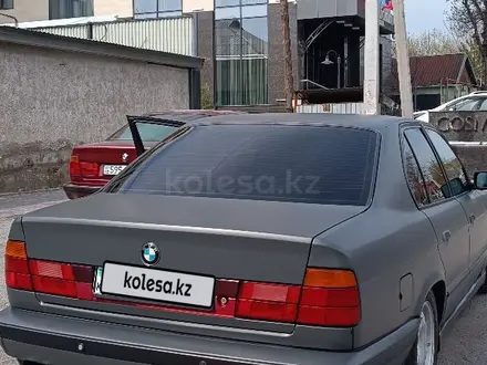 BMW 540 1990 года за 3 500 000 тг. в Шымкент – фото 11