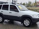 Chevrolet Niva 2014 годаүшін4 000 000 тг. в Костанай – фото 2