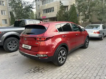 Kia Sportage 2021 года за 11 800 000 тг. в Алматы – фото 6