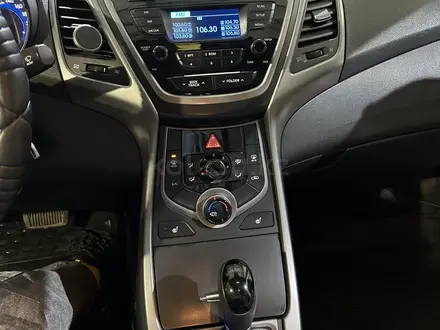 Hyundai Elantra 2015 года за 6 600 000 тг. в Актобе – фото 14