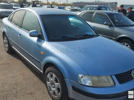 Volkswagen Passat 1998 года за 1 150 000 тг. в Уральск – фото 8