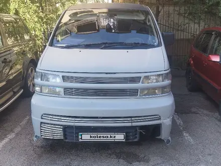 Nissan Elgrand 1999 года за 2 800 000 тг. в Алматы