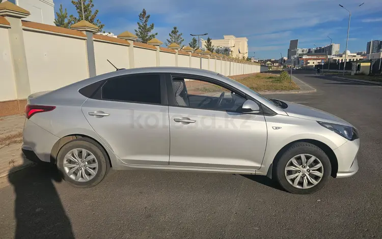 Hyundai Accent 2023 года за 8 500 000 тг. в Астана