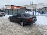 Mercedes-Benz C 200 1995 года за 1 900 000 тг. в Астана – фото 4