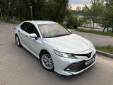 Toyota Camry 2020 года за 14 500 000 тг. в Алматы