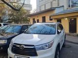 Toyota Highlander 2014 года за 18 000 000 тг. в Алматы – фото 4