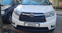 Toyota Highlander 2014 года за 18 000 000 тг. в Алматы – фото 2