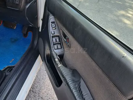 Subaru Legacy 1999 года за 1 900 000 тг. в Алматы – фото 24