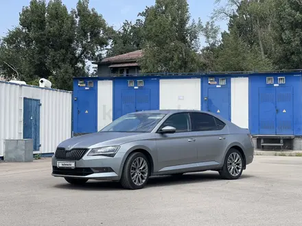 Skoda Superb 2019 года за 13 456 789 тг. в Алматы – фото 5