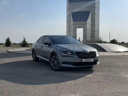 Skoda Superb 2019 года за 13 456 789 тг. в Алматы – фото 7