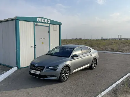 Skoda Superb 2019 года за 13 456 789 тг. в Алматы – фото 9