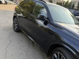 BMW X5 2019 года за 29 990 000 тг. в Алматы – фото 4