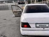 Mercedes-Benz E 230 1992 года за 580 000 тг. в Талдыкорган – фото 5