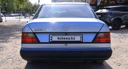 Mercedes-Benz E 230 1991 года за 1 800 000 тг. в Караганда – фото 5