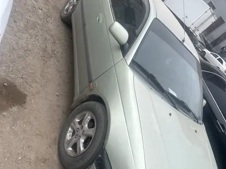 Toyota Avensis 1999 года за 1 100 000 тг. в Астана – фото 2