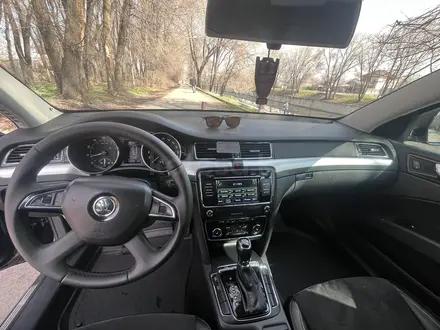 Skoda Superb 2014 года за 7 900 000 тг. в Алматы – фото 10