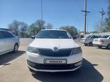 Skoda Rapid 2014 года за 4 200 000 тг. в Уральск – фото 2