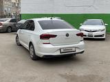 Volkswagen Polo 2021 года за 8 900 000 тг. в Актау