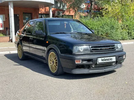 Volkswagen Vento 1994 года за 2 000 000 тг. в Астана