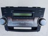 ШТАТНАЯ МАГНИТОЛА на тойота Хайландер за 20 000 тг. в Алматы – фото 2