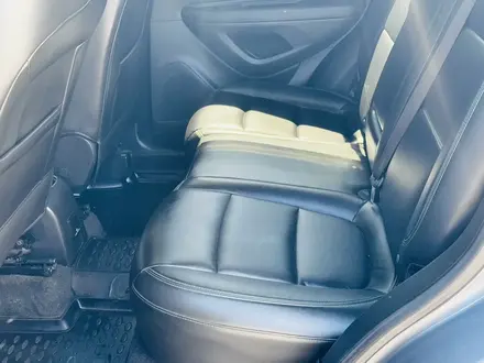 Chevrolet Tracker 2014 года за 4 850 000 тг. в Петропавловск – фото 15